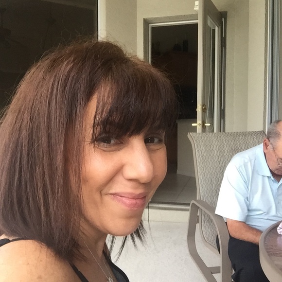 Meet your Posher, Kristen - Picture 5 of 11